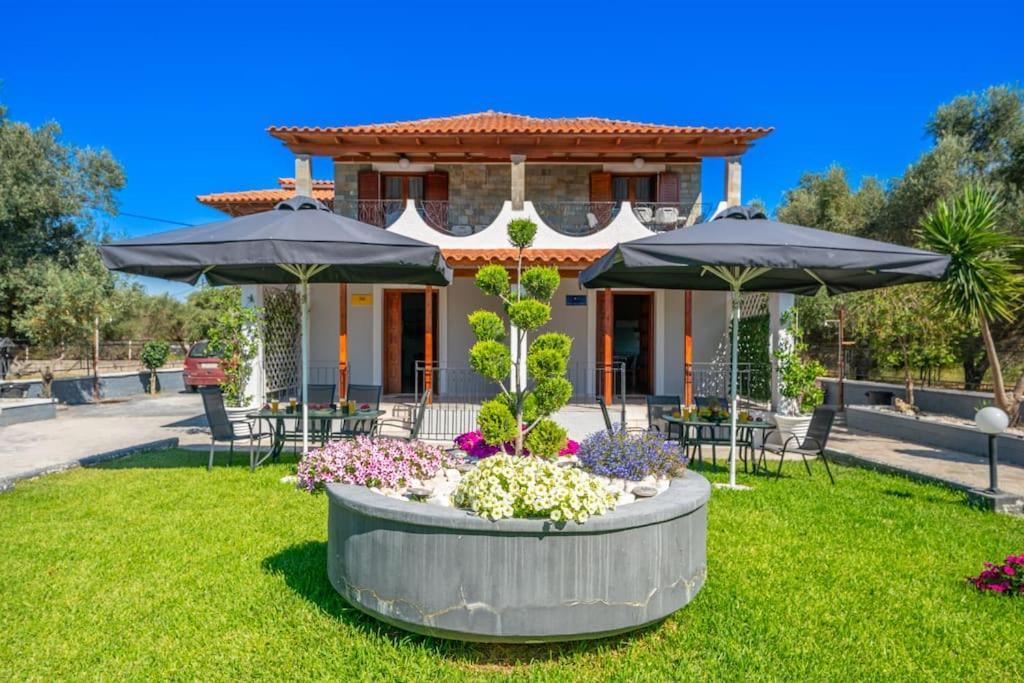Afroditi Holiday Home- Green View Apartment Svoronata Exterior foto